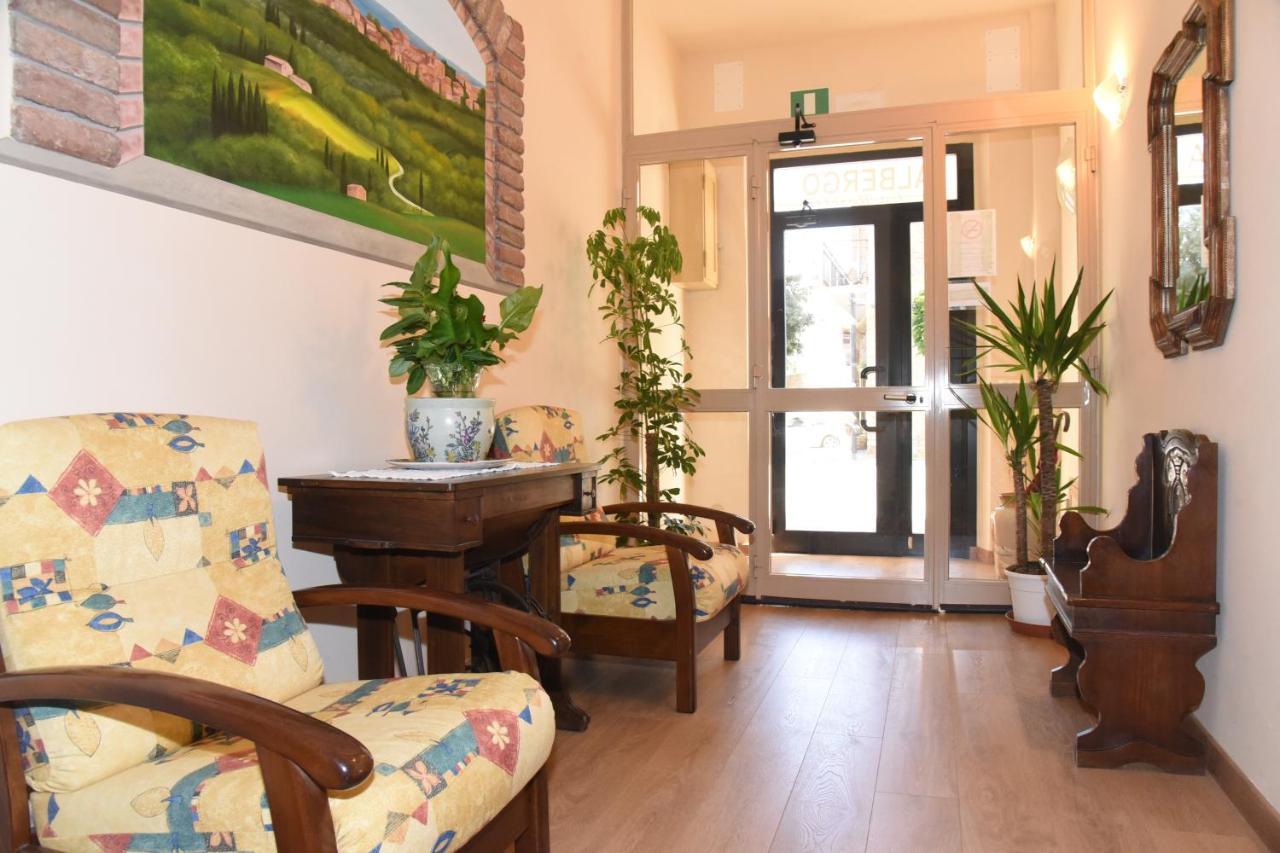Albergo La Rosetta Chiusi Exterior foto